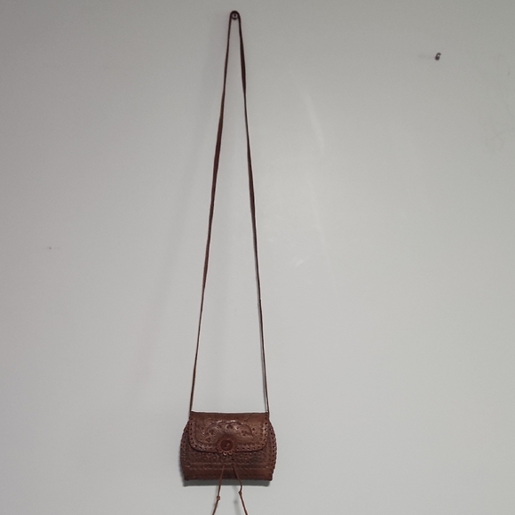Handcrafted Brown Leather Crossbody Bag - Picture 9 of 16